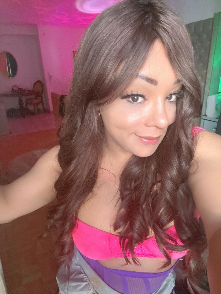 697417172: Travesti en Madrid