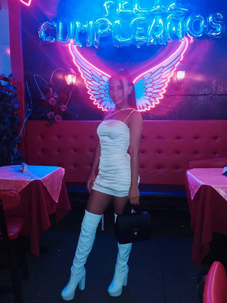 Chica busca chico en Tarragona: Chica busca chico