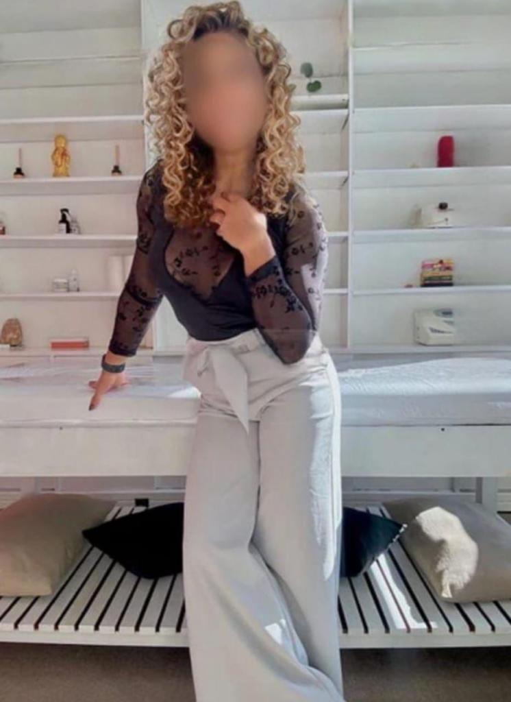 Chica busca chico en Lugo: 