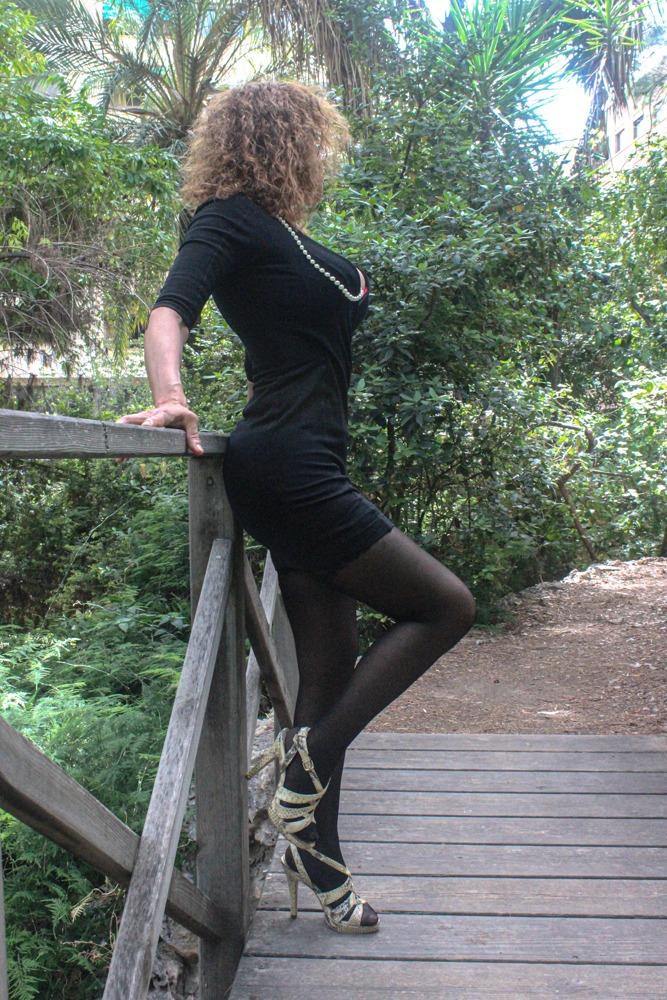 Chica busca chico en Valencia: Chica busca chico