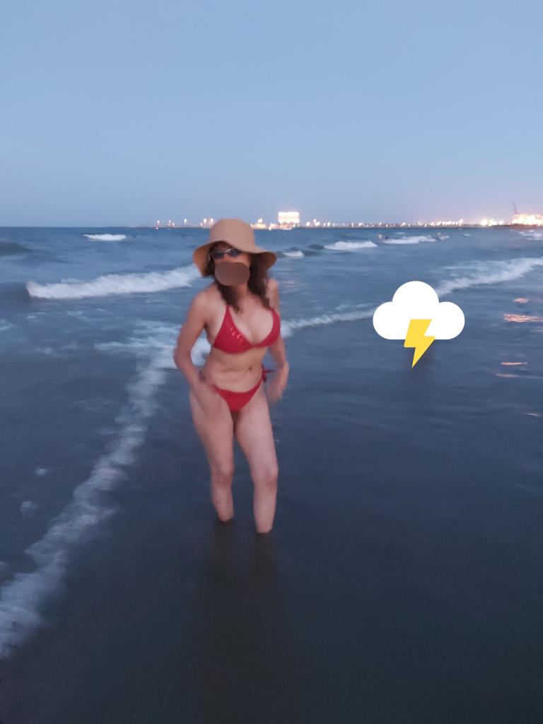 Chica busca chico en Valencia: Chica busca chico