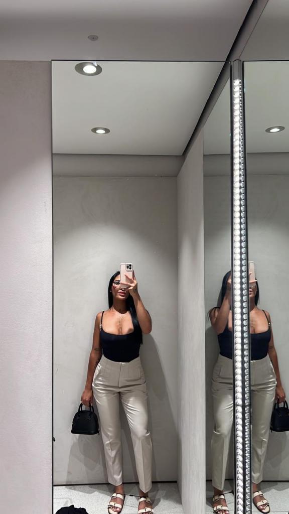 Chica busca chico en Almería: 