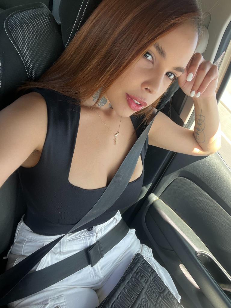 Chica busca chico en Cádiz: 