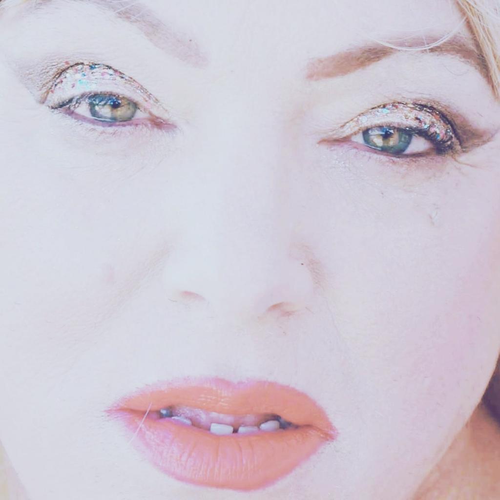 Chica busca chico en La Coruña: 