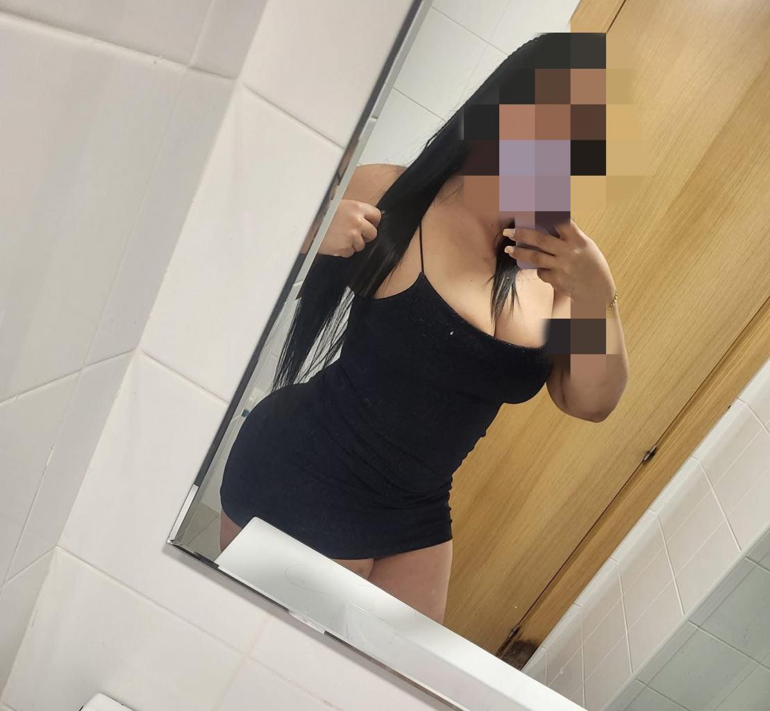 Chica busca chico en Almería: 