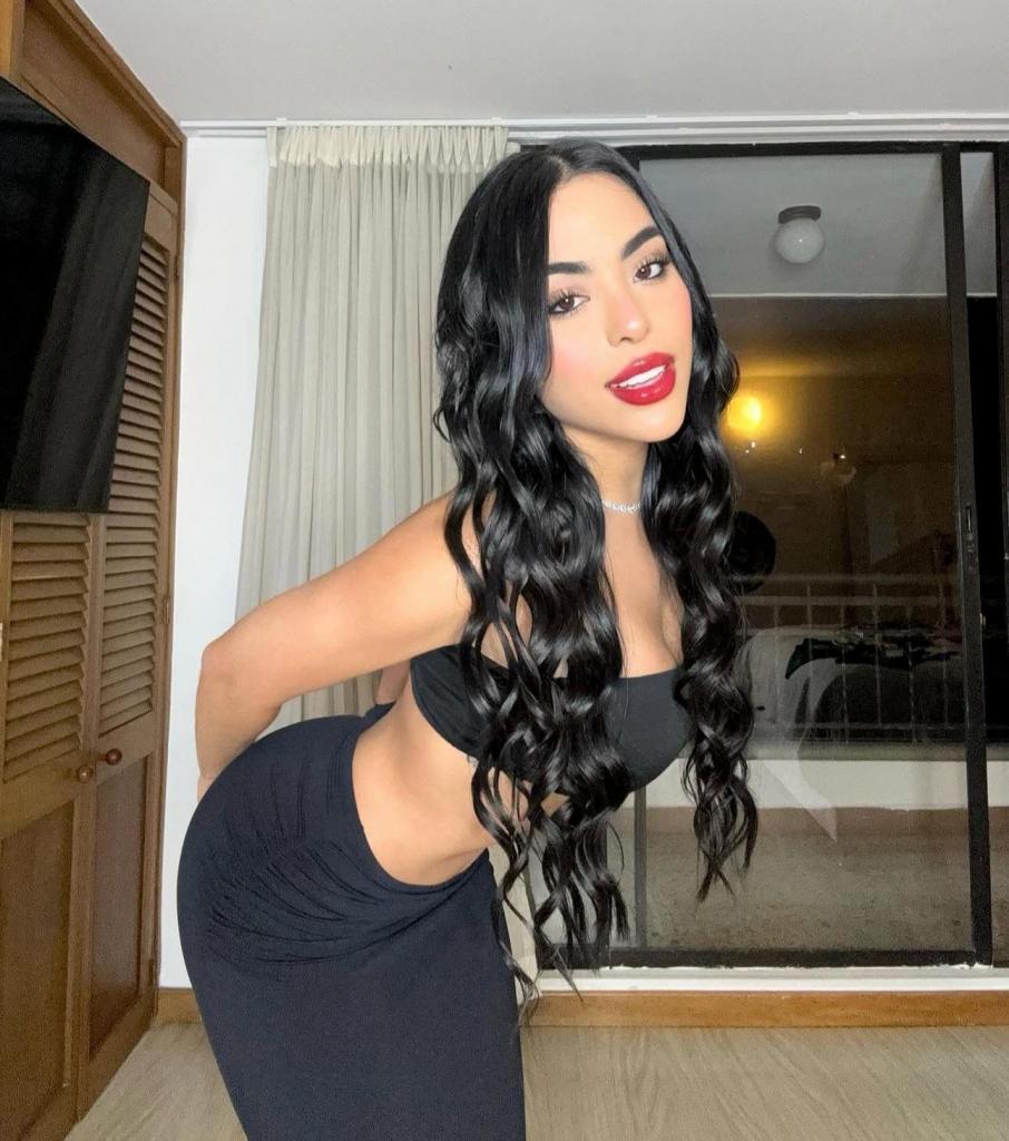 602494069: Chica busca chico en Barcelona