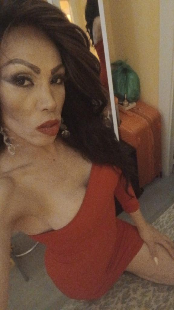 674105146: Travesti en Madrid