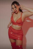 655725913: Chica busca chico en Madrid