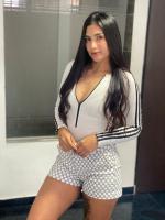 603184341: Chica busca chico en Barcelona