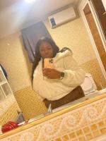 631434875: Chica busca chico en Huelva