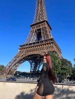 692303839: Chica busca chico en Lérida