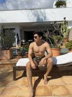 692543750: Chico busca chica en Barcelona