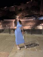 672411786: Chica busca chico en Madrid