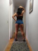 674367792: Chica busca chico en Gerona