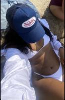 672358101: Chica busca chico en Sevilla