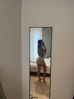 604916887: Chica busca chico en Madrid