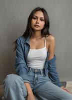 632239011: Chica busca chico en Álava