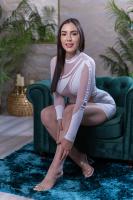 663138705: Chica busca chico en Barcelona