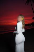 677298374: Chica busca chico en Sevilla