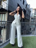 672556396: Chica busca chico en Barcelona