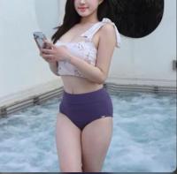 614090049: Chica busca chico en Madrid