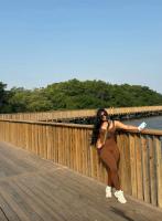 610998491: Chica busca chico en Lérida