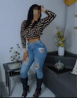 640547603: Chica busca chico en Madrid