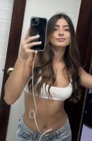 615627130: Chica busca chico en Barcelona