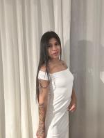 647254110: Chica busca chico en Lérida