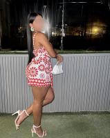 613787416: Chica busca chico en Madrid