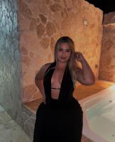 664658498: Chica busca chico en Cádiz