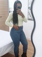 614873379: Chica busca chico en Tarragona