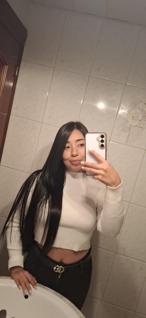 660106231: Chica busca chico en Gerona