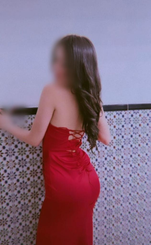 Chica busca chico en Almería: 