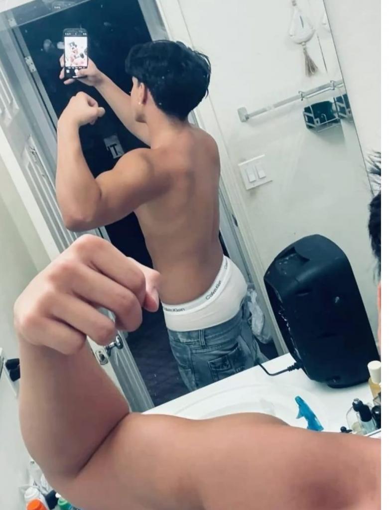 Chico busca chica en Murcia: 