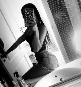 Chica busca chico en Mallorca: 