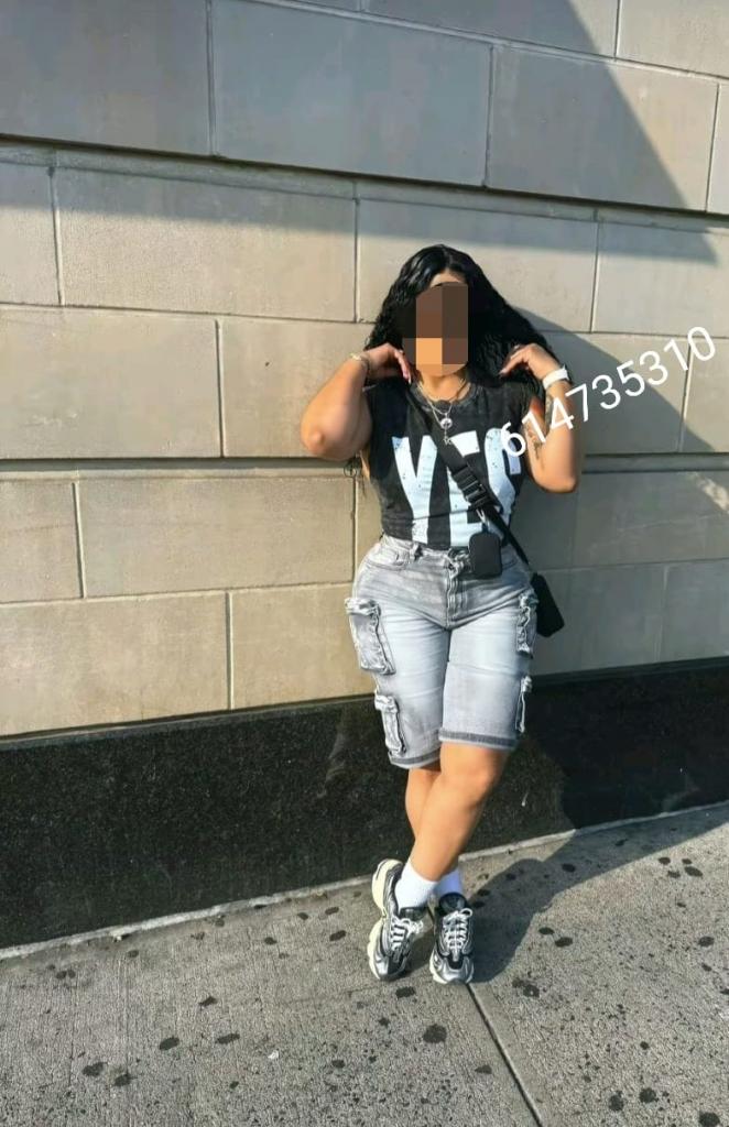 Chica busca chico en Almería: 