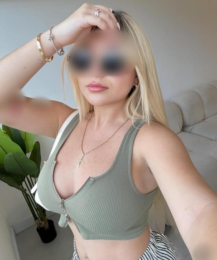 Chica busca chico en La Coruña: 