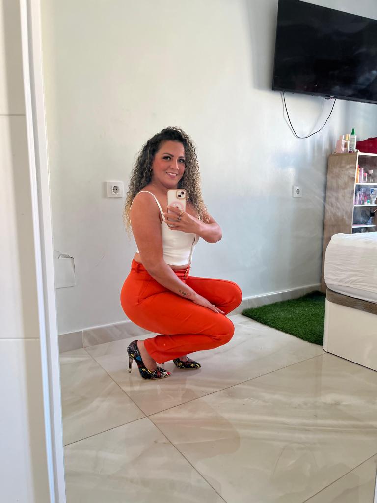 Chica busca chico en Madrid: 