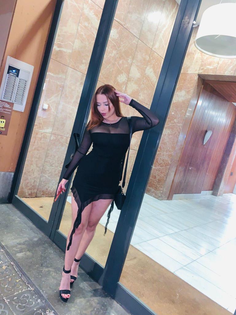 Chica busca chico en Almería: 