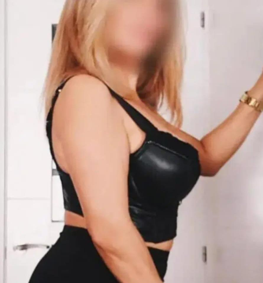 Chica busca chico en Cuenca: 