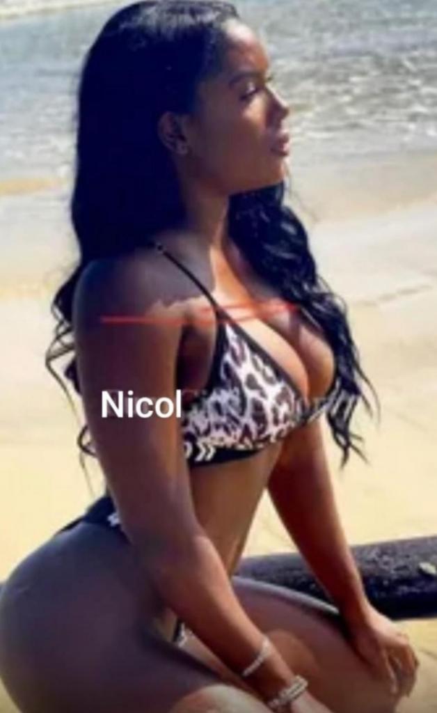 Chica busca chico en La Coruña: 