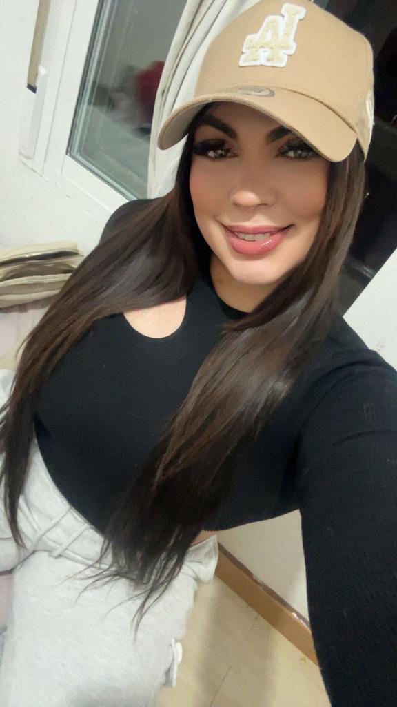 Chica busca chico en Sevilla: 