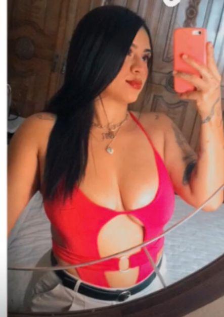 Chica busca chico en Valencia: Chica busca chico