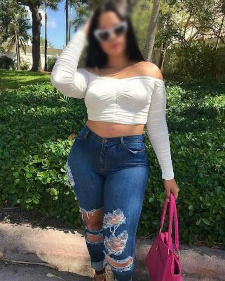 Chica busca chico en Tenerife: 