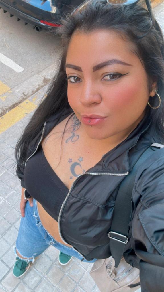 Chica busca chico en Barcelona: 