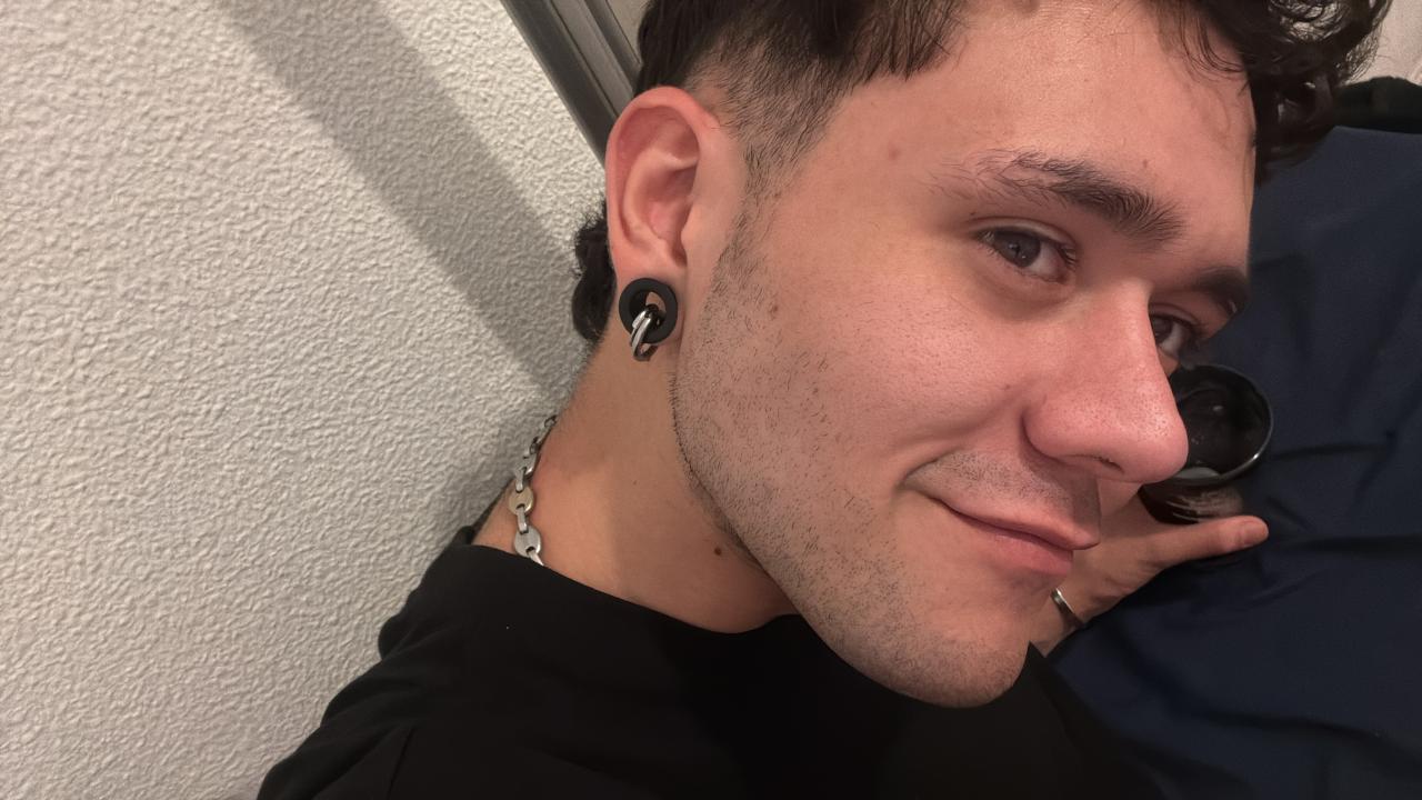 661555342: Chico busca chica en Madrid