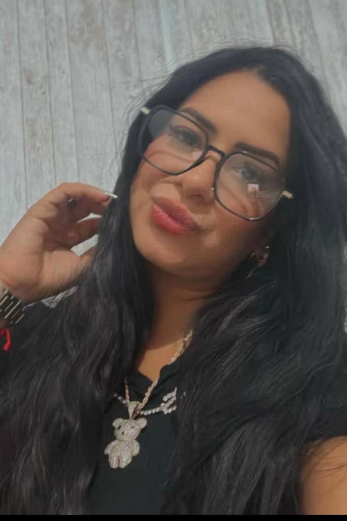 Chica busca chico en Tenerife: 