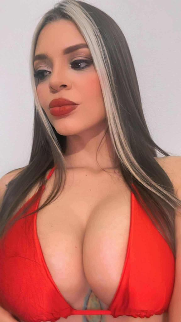 Chica busca chico en Huelva: Chica busca chico