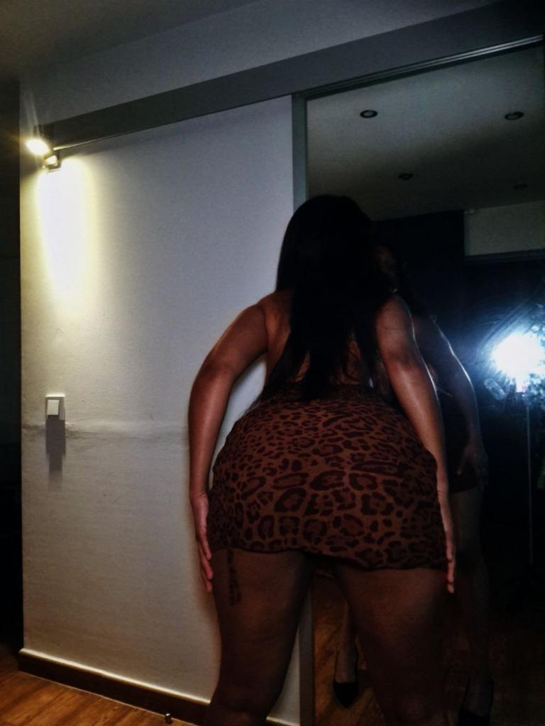 Chica busca chico en Mallorca: 